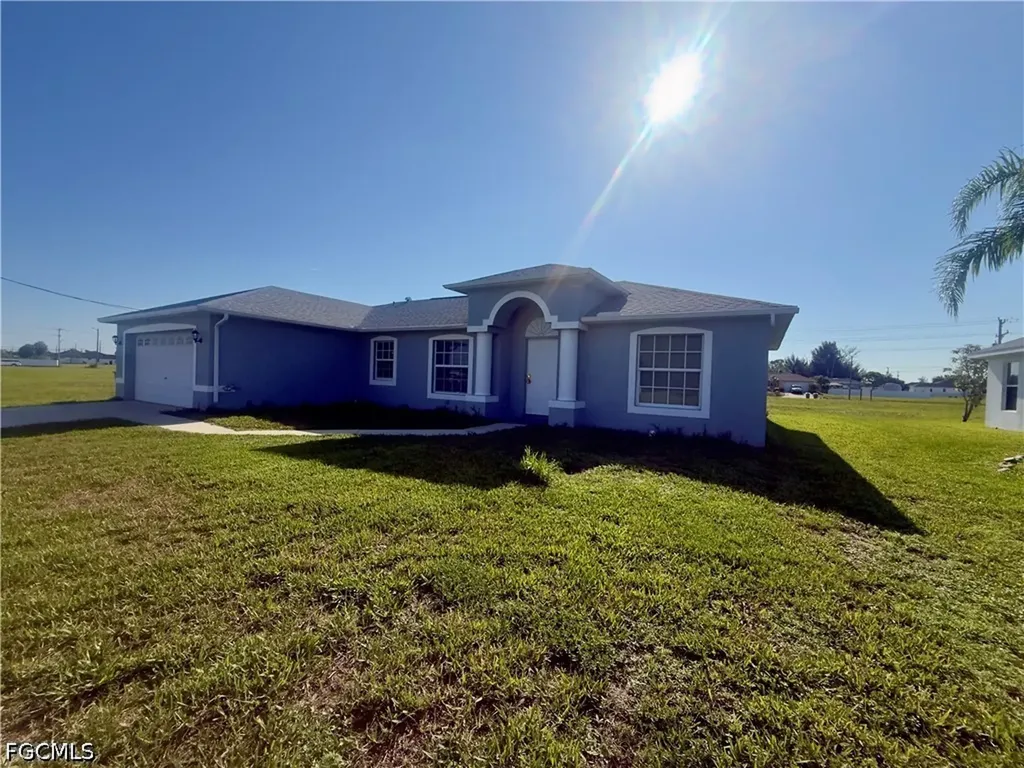 21 SW 24th Place Cape Coral FL 33991