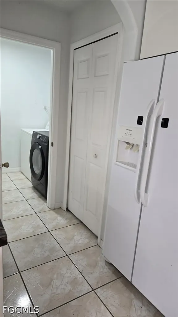 21 SW 24th Place Cape Coral FL 33991
