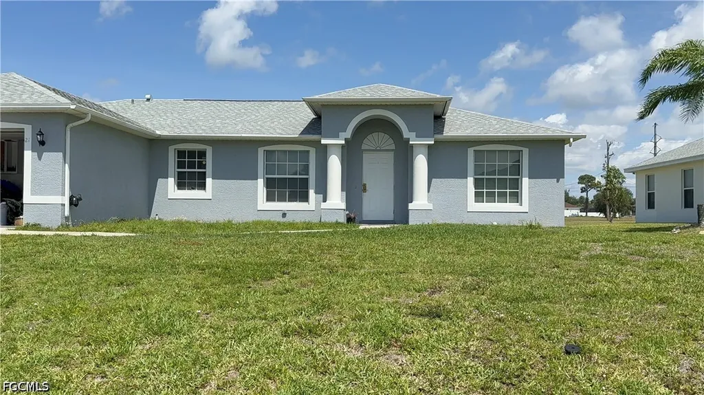 21 SW 24th Place Cape Coral FL 33991