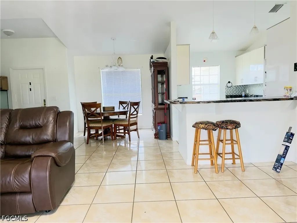 21 SW 24th Place Cape Coral FL 33991