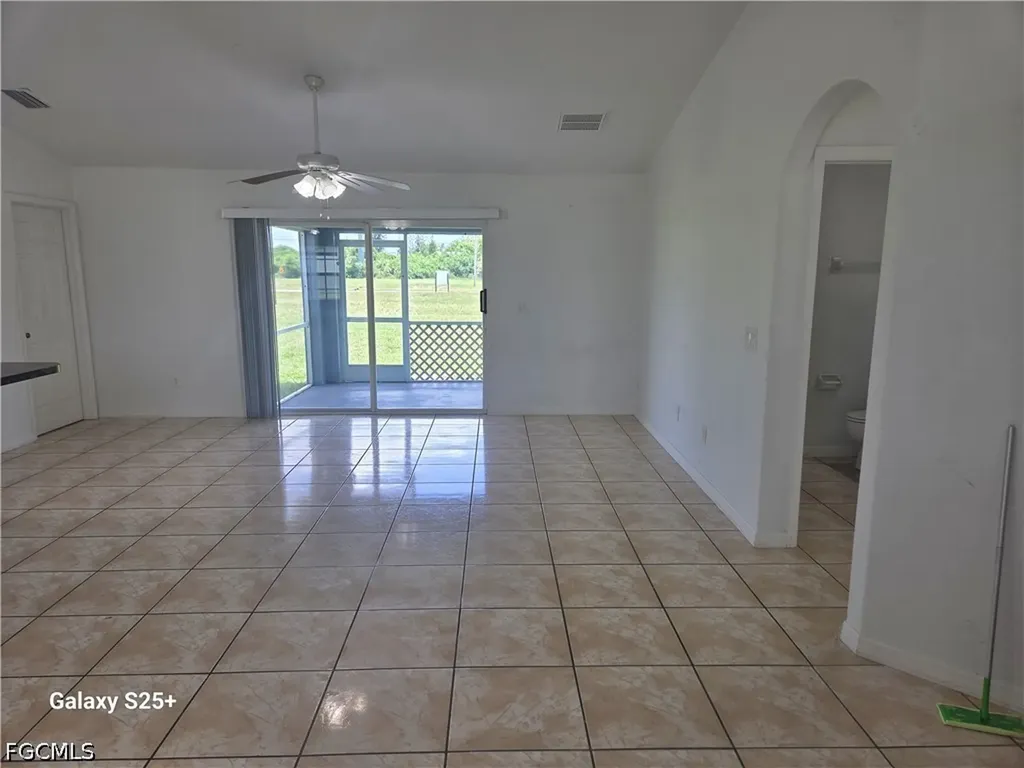 21 SW 24th Place Cape Coral FL 33991