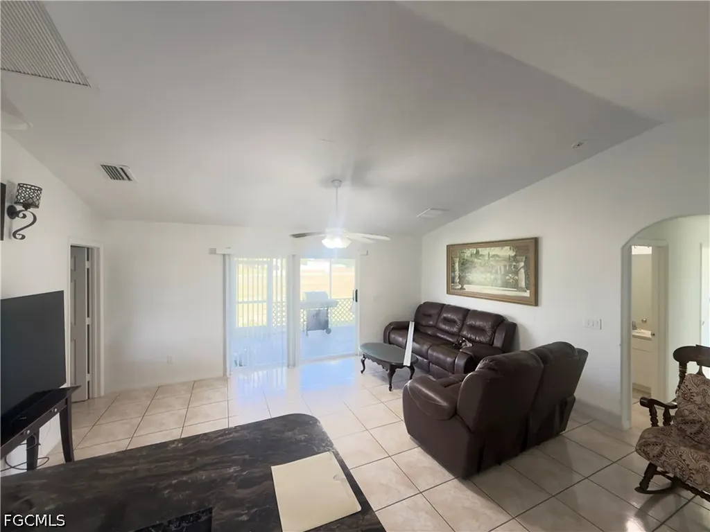 21 SW 24th Place Cape Coral FL 33991
