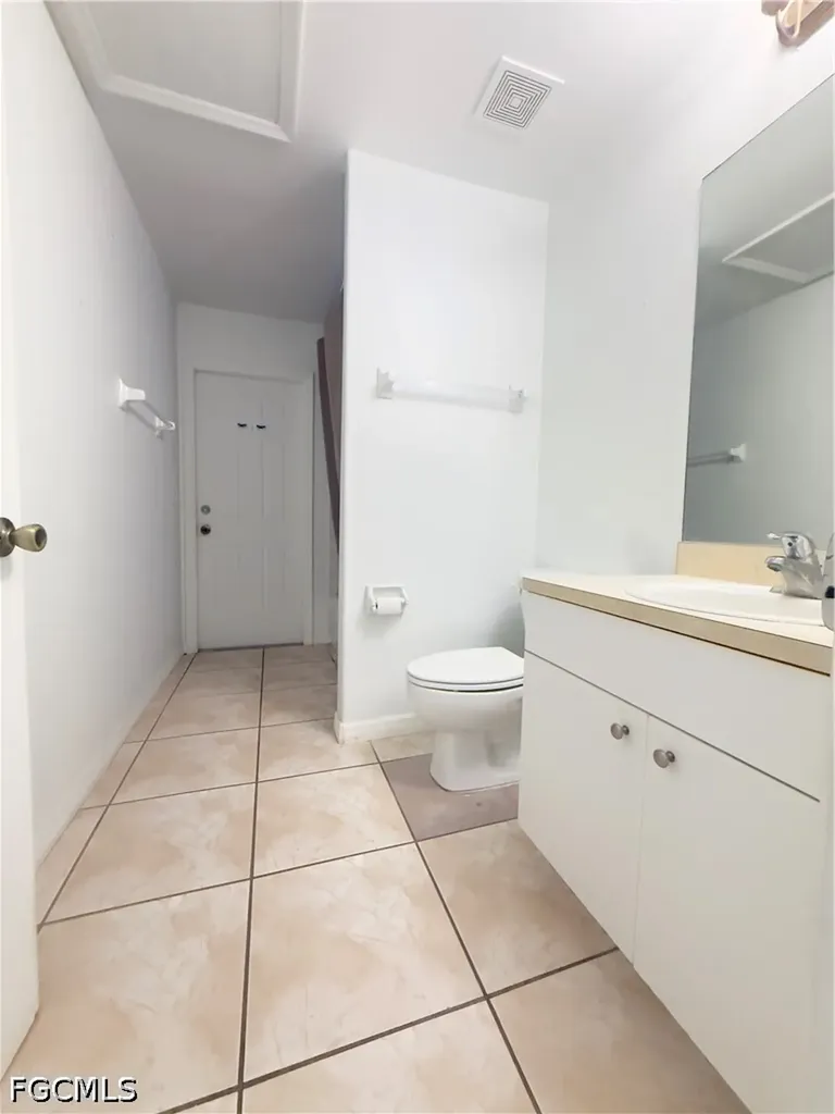 21 SW 24th Place Cape Coral FL 33991