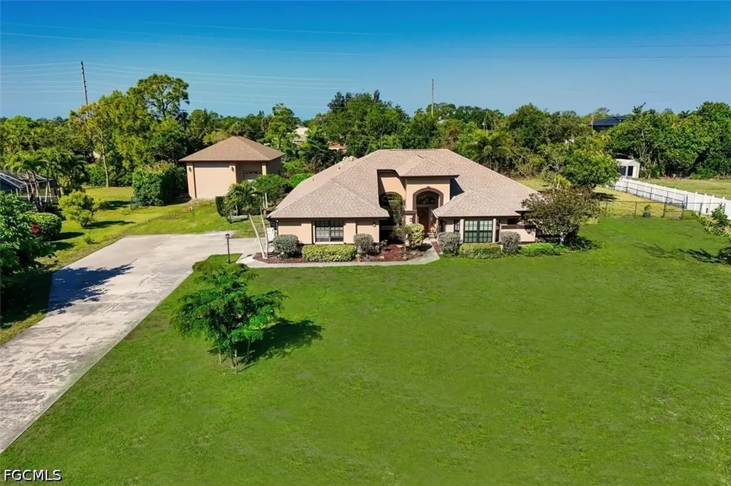 20612 Charing Cross Circle Estero FL 33928