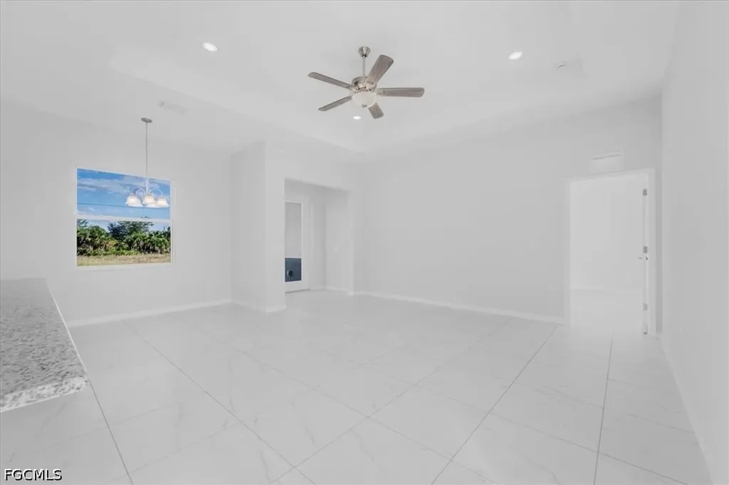 510 Kingsbury Lane Lehigh Acres FL 33974