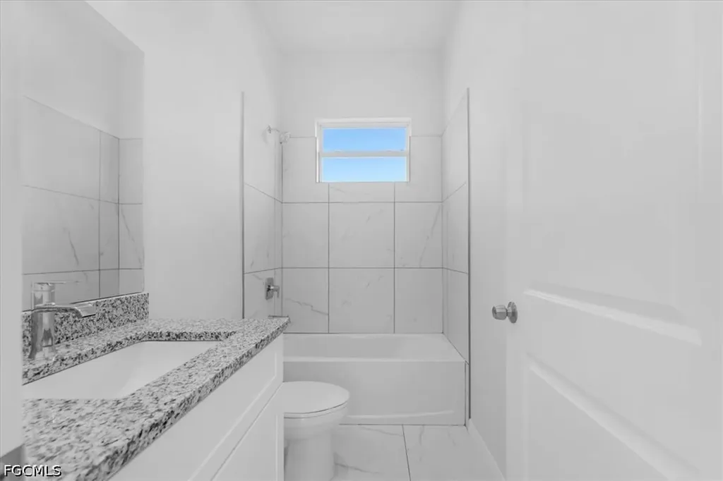 510 Kingsbury Lane Lehigh Acres FL 33974