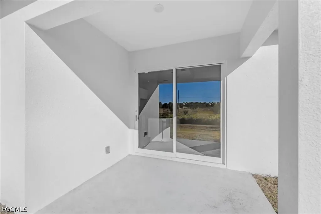 510 Kingsbury Lane Lehigh Acres FL 33974