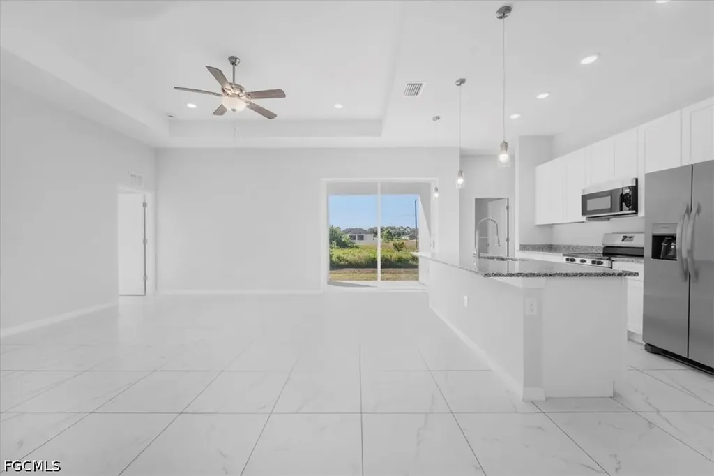 510 Kingsbury Lane Lehigh Acres FL 33974