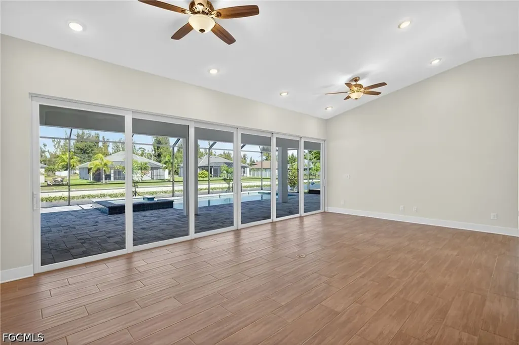 1030 SW 15th Avenue Cape Coral FL 33991