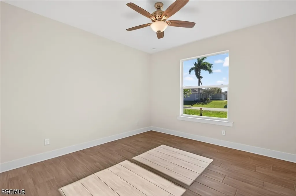 1030 SW 15th Avenue Cape Coral FL 33991