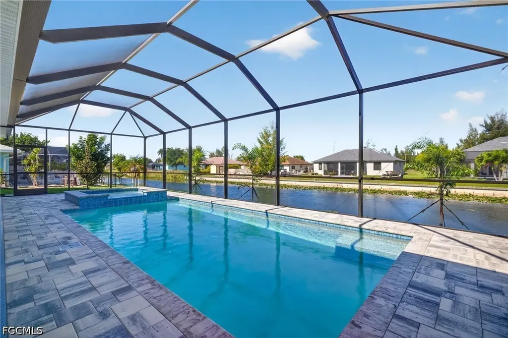 1030 SW 15th Avenue Cape Coral FL 33991