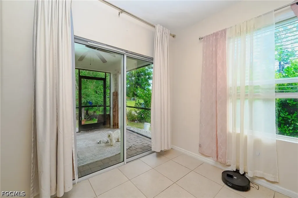 4457 12th Street NE Naples FL 34120