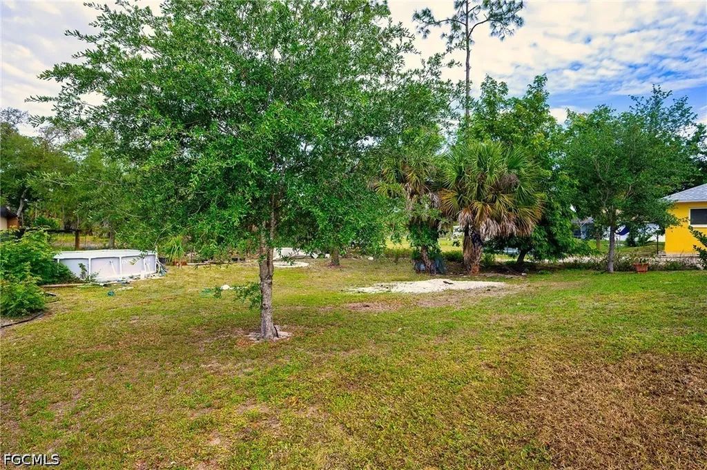 4457 12th Street NE Naples FL 34120
