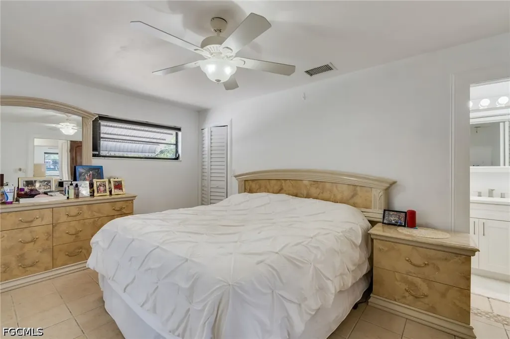1522 Shelby Parkway Cape Coral FL 33904
