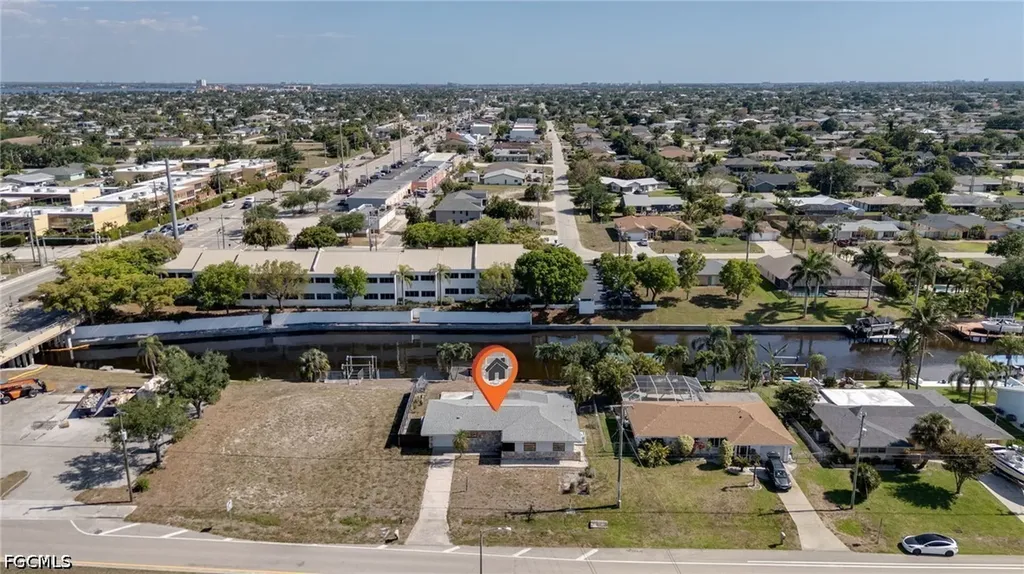 1522 Shelby Parkway Cape Coral FL 33904