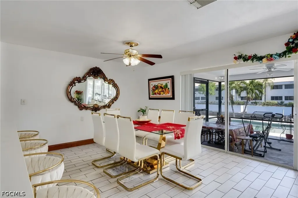 1522 Shelby Parkway Cape Coral FL 33904