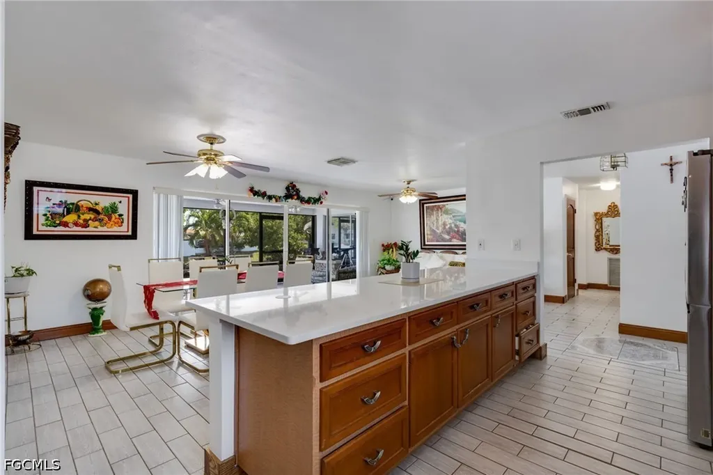 1522 Shelby Parkway Cape Coral FL 33904