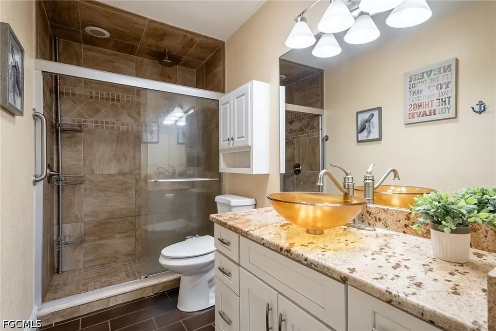 17290 Rewis Road Alva FL 33920