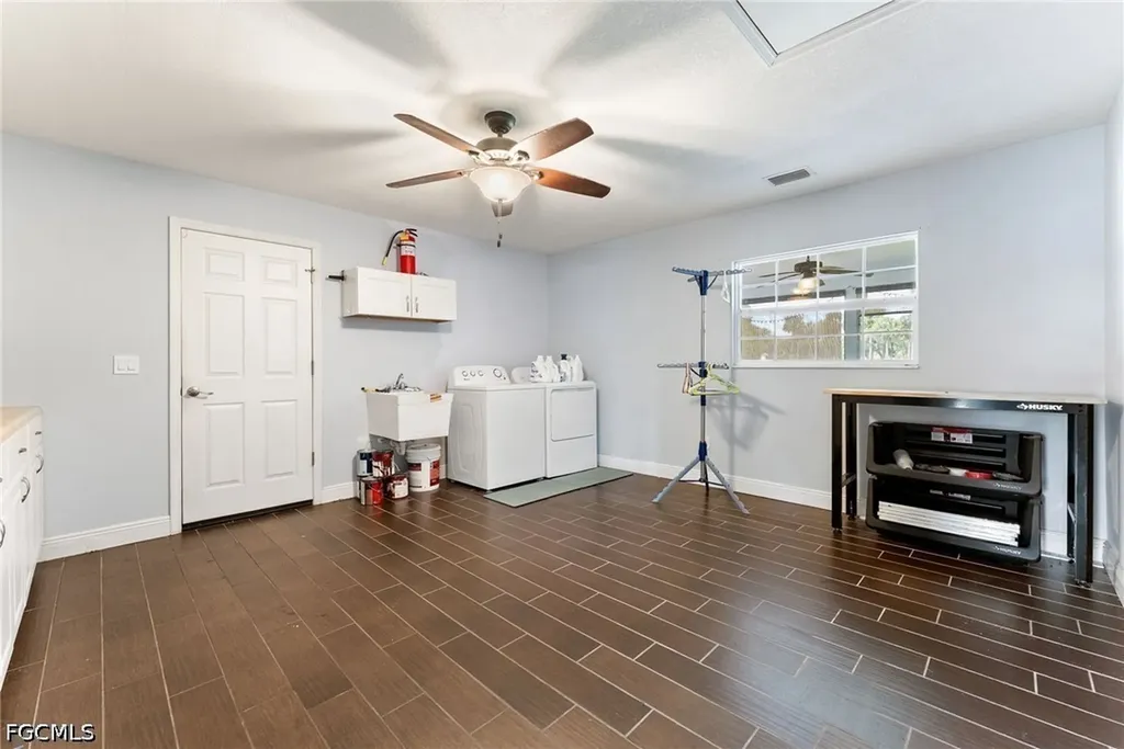 17290 Rewis Road Alva FL 33920