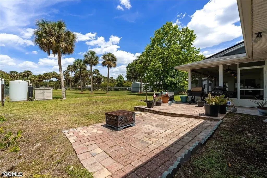 17290 Rewis Road Alva FL 33920