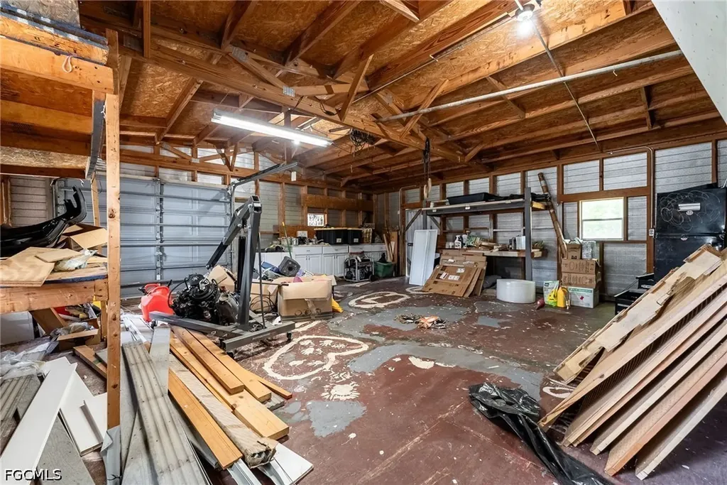 17290 Rewis Road Alva FL 33920