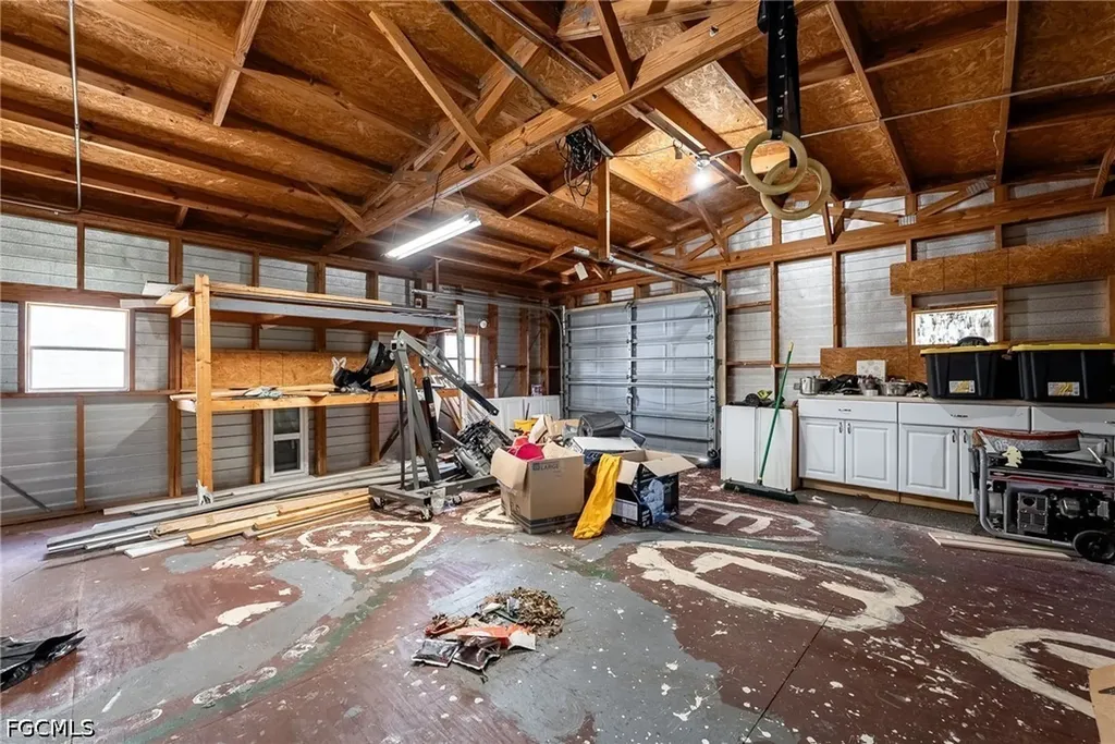 17290 Rewis Road Alva FL 33920