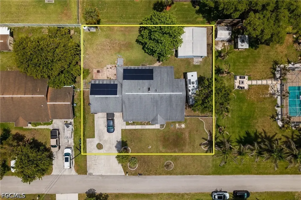 17290 Rewis Road Alva FL 33920