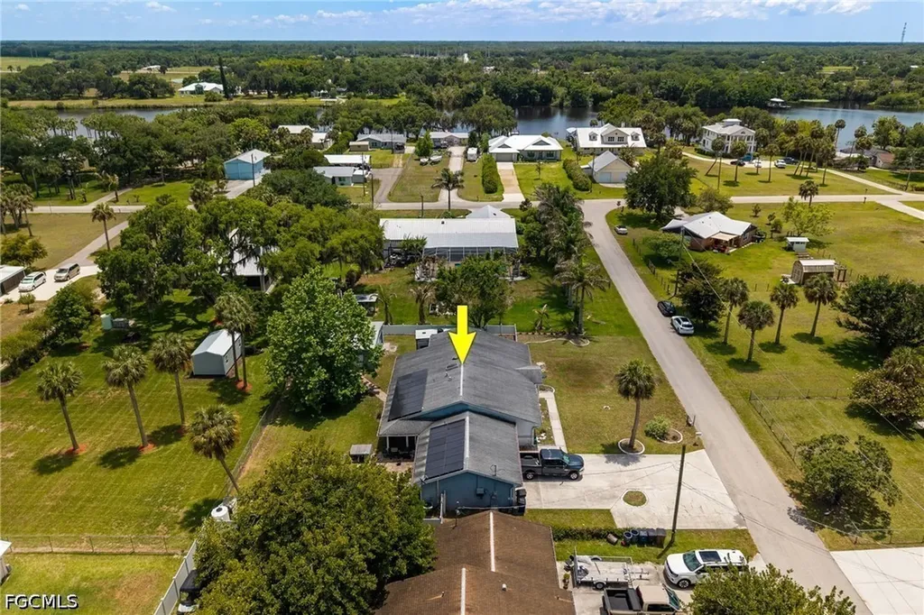 17290 Rewis Road Alva FL 33920