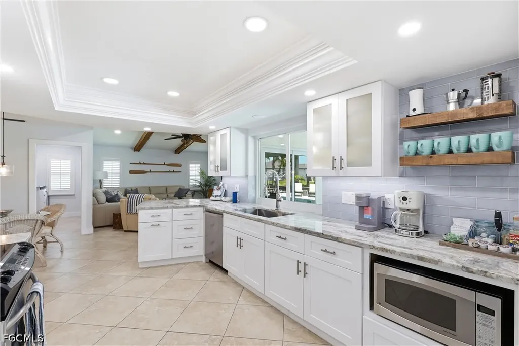 5218 Stratford Court Cape Coral FL 33904