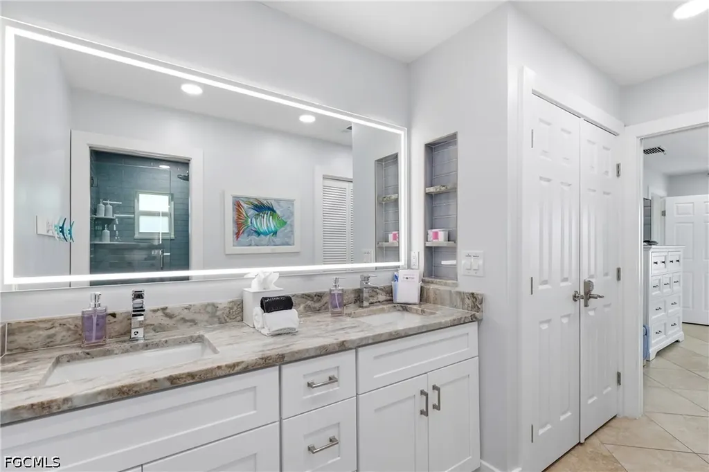 5218 Stratford Court Cape Coral FL 33904
