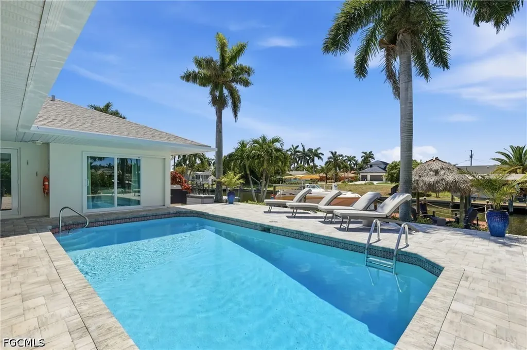 5218 Stratford Court Cape Coral FL 33904