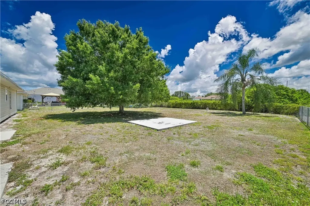 3313 14th Street SW Lehigh Acres FL 33976