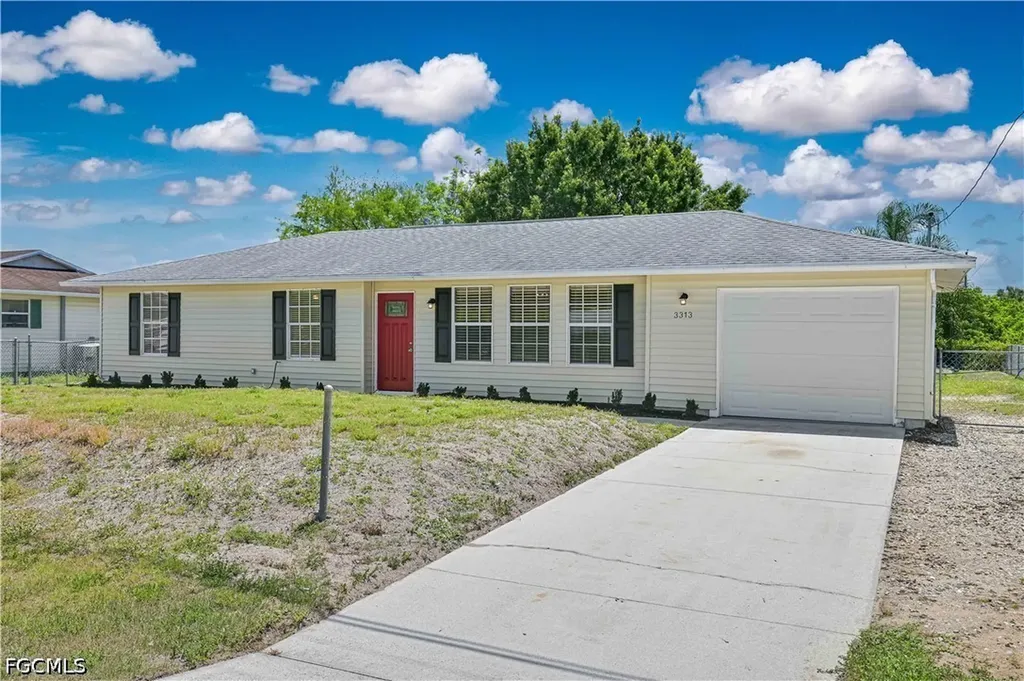 3313 14th Street SW Lehigh Acres FL 33976