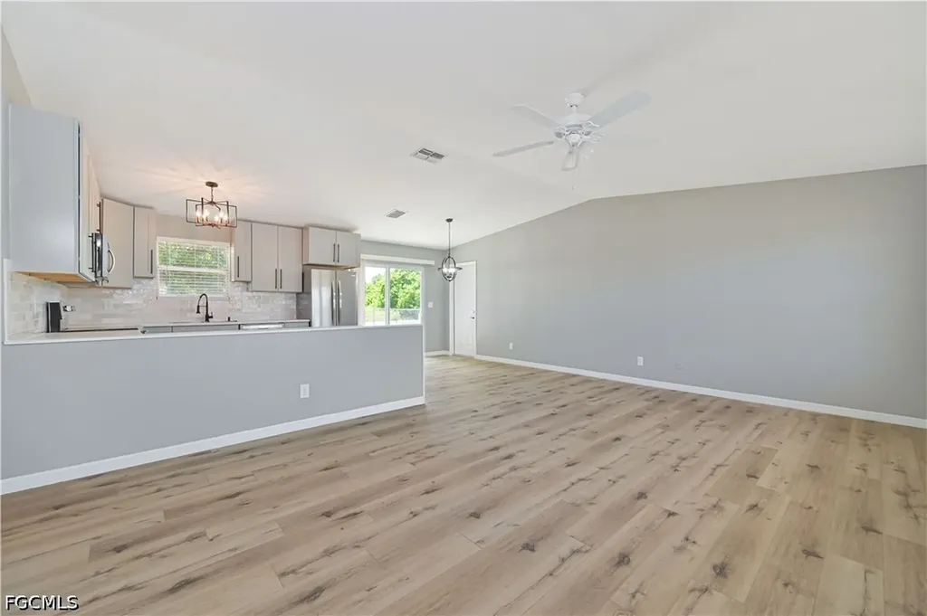 3313 14th Street SW Lehigh Acres FL 33976