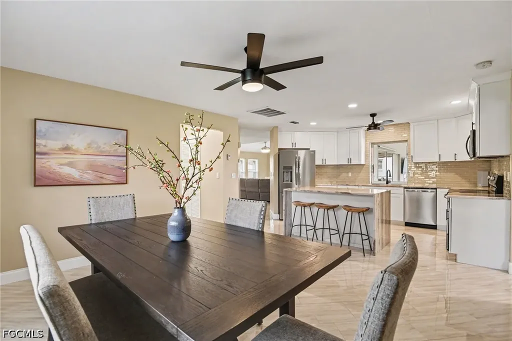136 SE 5th Street Cape Coral FL 33990