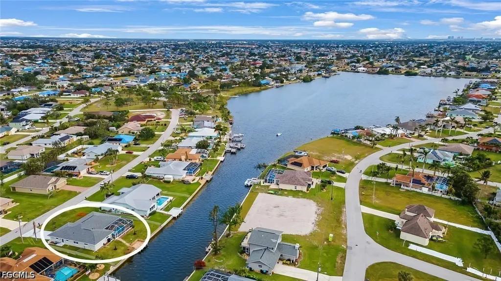 136 SE 5th Street Cape Coral FL 33990
