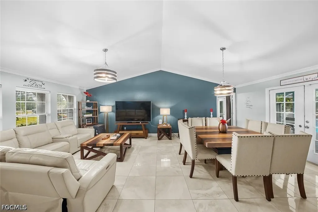 17250 Caloosa Trace Circle Fort Myers FL 33967