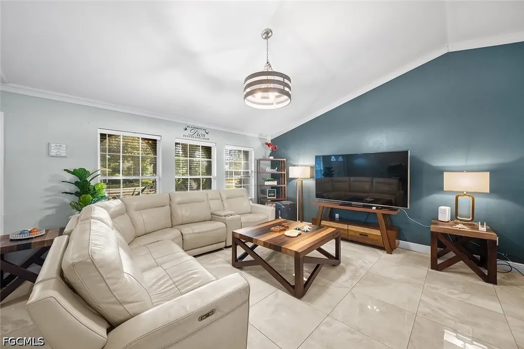 17250 Caloosa Trace Circle Fort Myers FL 33967
