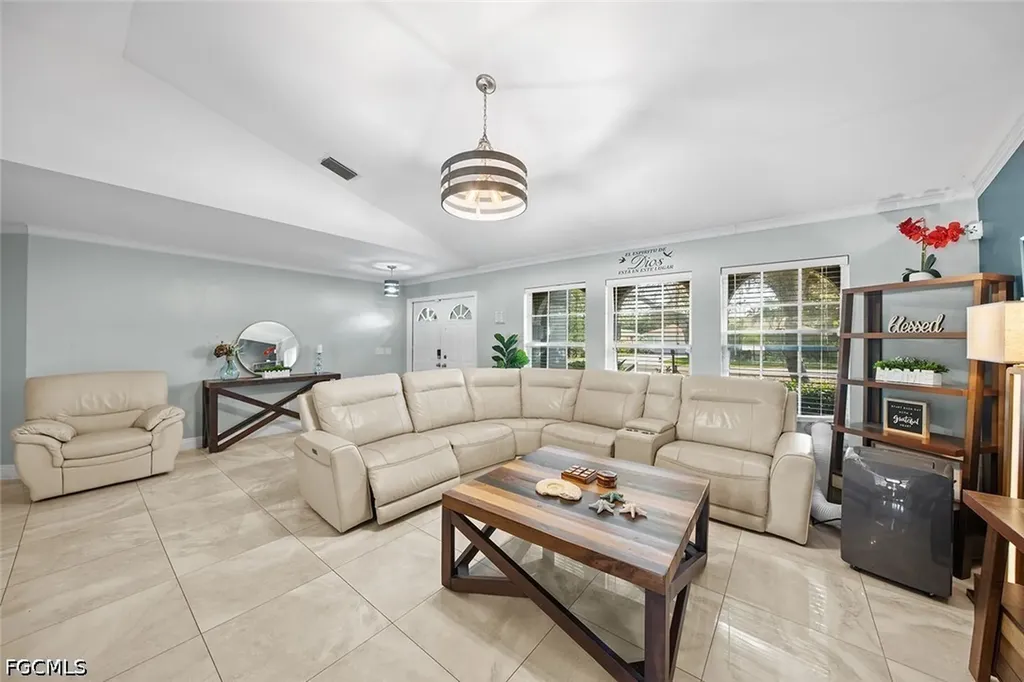 17250 Caloosa Trace Circle Fort Myers FL 33967