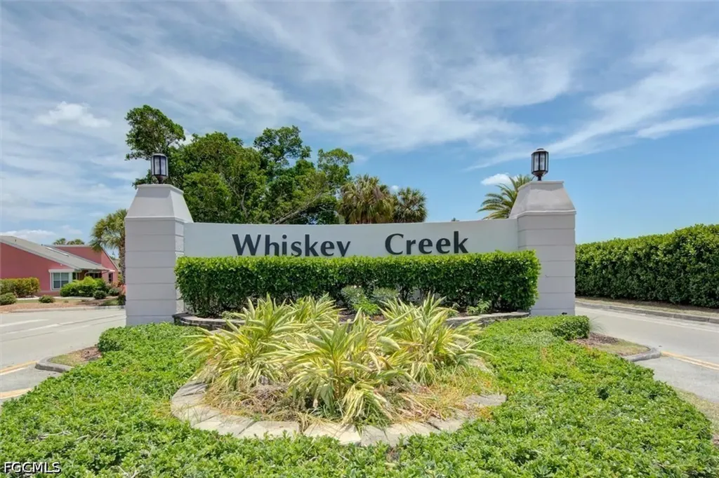 1507 Tredegar Drive Fort Myers FL 33919