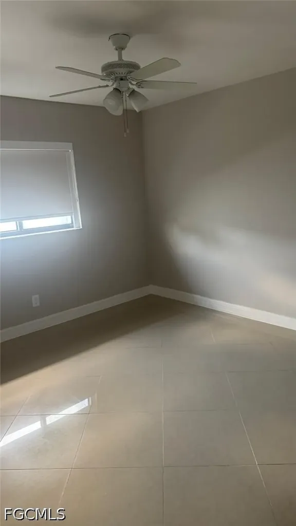 1319 SW 10th Place Cape Coral FL 33991
