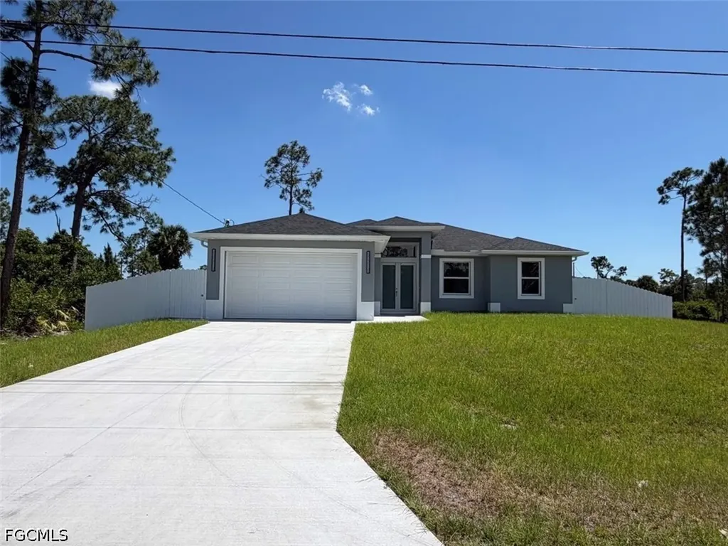 846 Runble Street E Lehigh Acres FL 33974