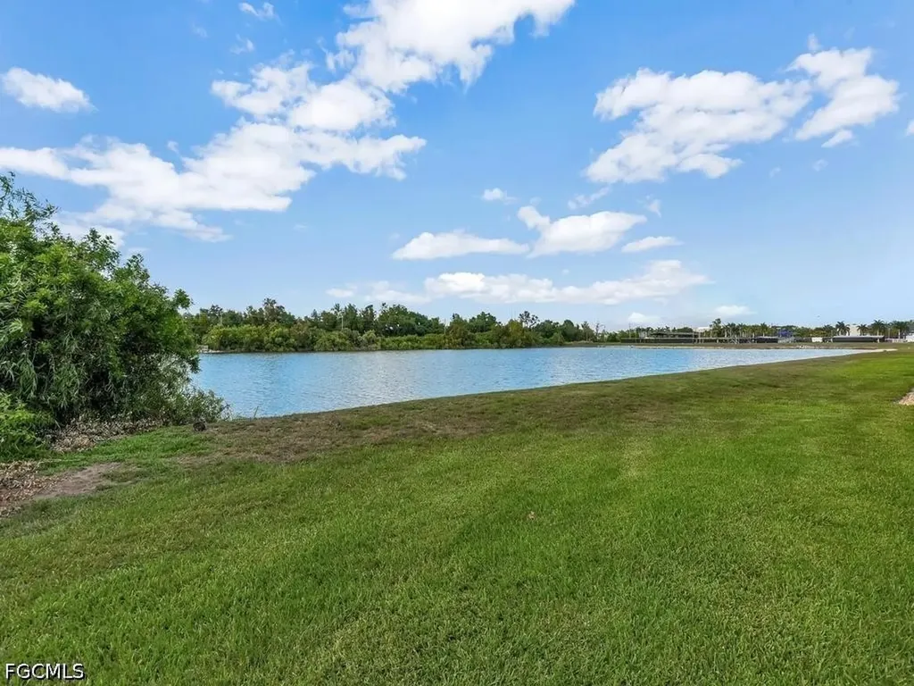 13150 Broadhurst Loop Fort Myers FL 33919