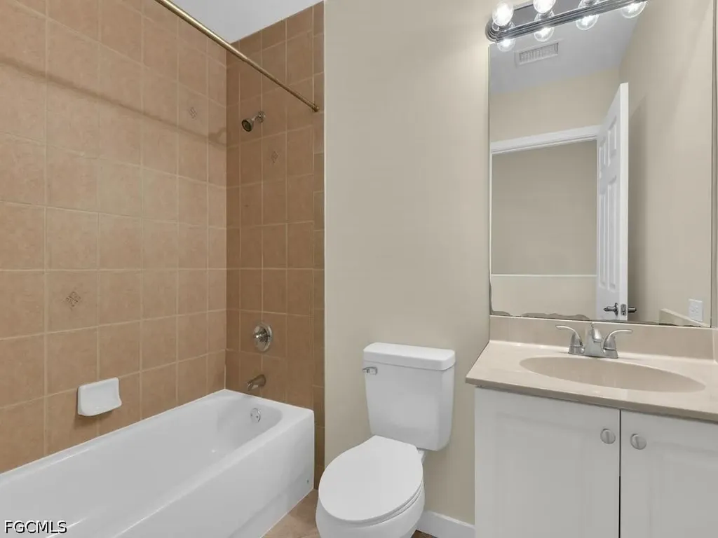 13150 Broadhurst Loop Fort Myers FL 33919