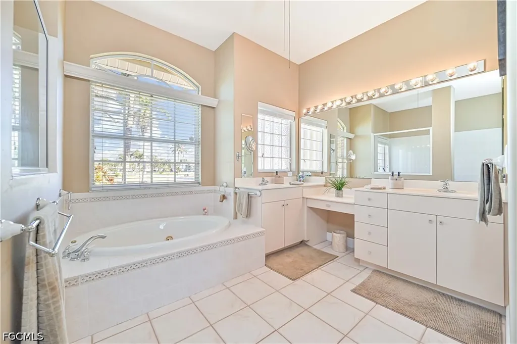 2010 SE 18th Avenue Cape Coral FL 33990