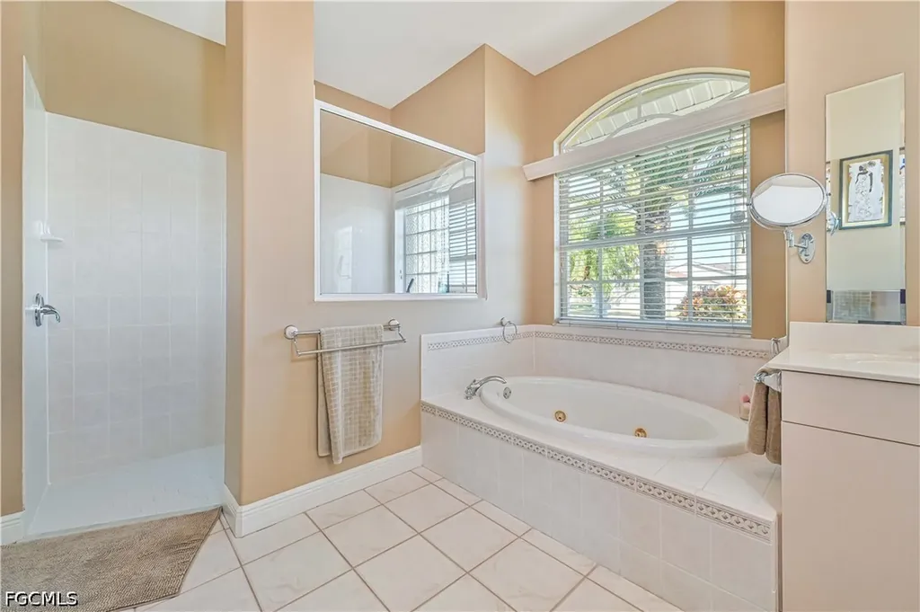 2010 SE 18th Avenue Cape Coral FL 33990