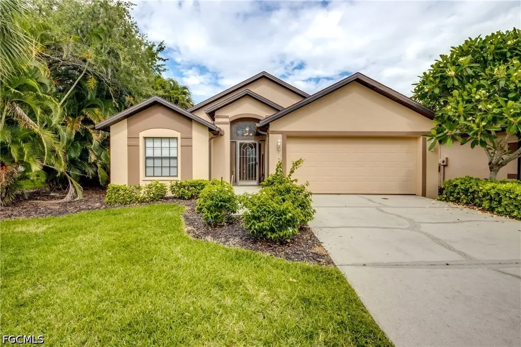 15472 Admiralty Circle North Fort Myers FL 33917