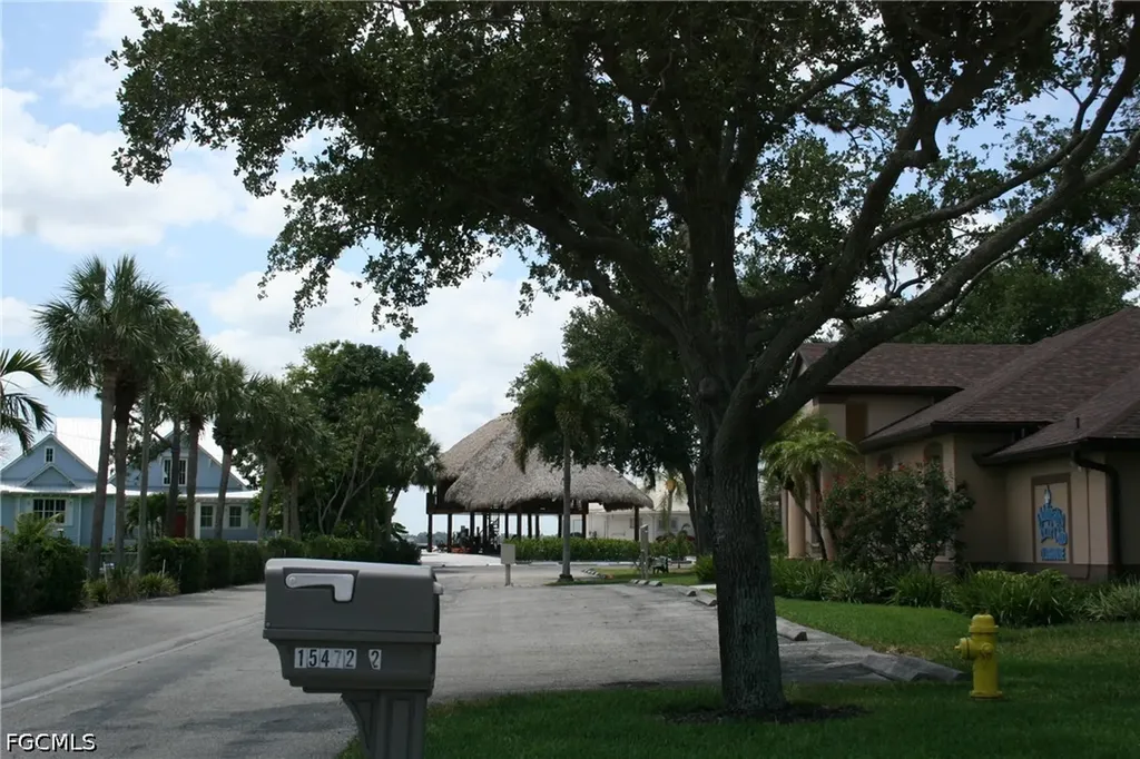 15472 Admiralty Circle North Fort Myers FL 33917