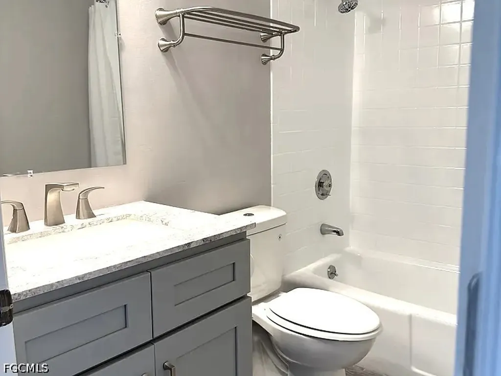 4728 Orange Grove Boulevard North Fort Myers FL 33903