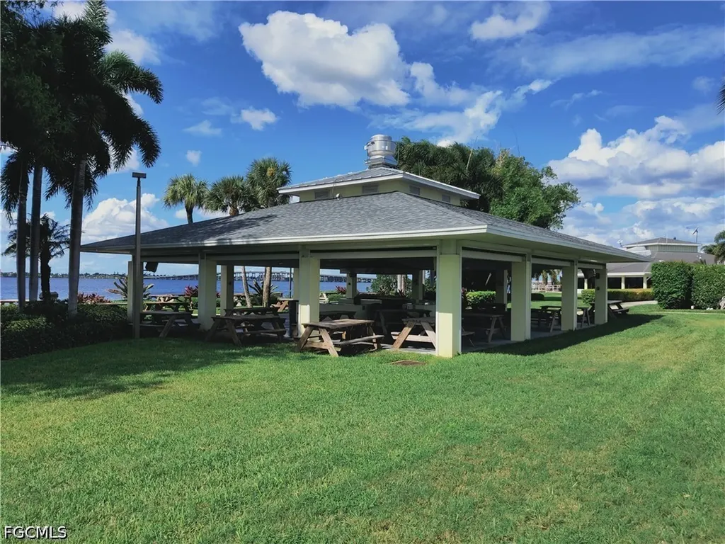 4516 Longboat Lane Fort Myers FL 33919